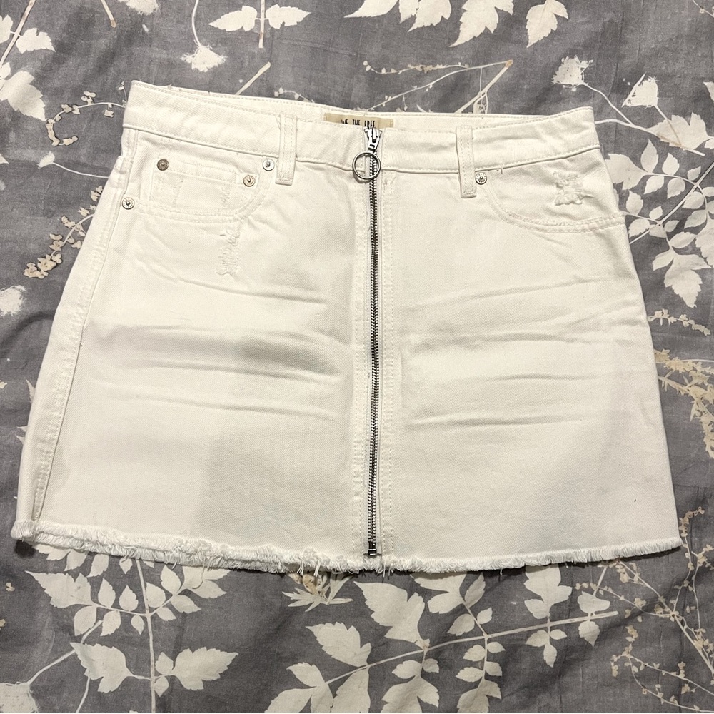FREE PEOPLE white mini skirt